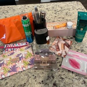Beauty Bag Bundle Bed Head, Lancôme, Bath & Body, 25 items
